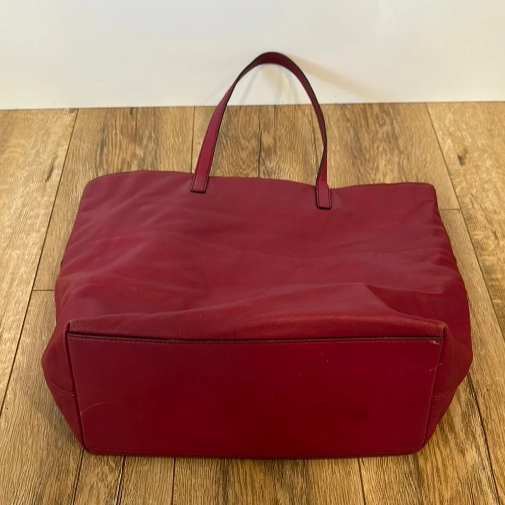 Coach Berry Leather Tote with Gold Hardware